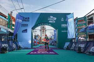 BIB: 80534, 100
                            <button type="button" onclick="openModal(24867126)" class="btn btn-primary btn-sm float-right btn-popup" data-toggle="modal" data-target=".modal-high-quality">
                        <i class="fas fa-shopping-cart"></i> Add to Cart
                    </button>
                                            <button type="button" onclick="isThisMe(24867126, true)" class="btn btn-success btn-sm float-right btn-popup btn-isme hidden" data-toggle="tooltip" data-placement="bottom" title="นี่คือรูปของคุณใช่ไหม คลิกที่นี่เพื่อเอาเข้าอัลบั้ม">
                        <i class="fas fa-plus"></i> Add to album
                    </button>
                    <button type="button" onclick="isThisMe(24867126, false)" class="btn btn-warning btn-sm float-right btn-popup btn-isnotme hidden">
                        <i class="fas fa-ban"></i> Remove from album
                    </button>